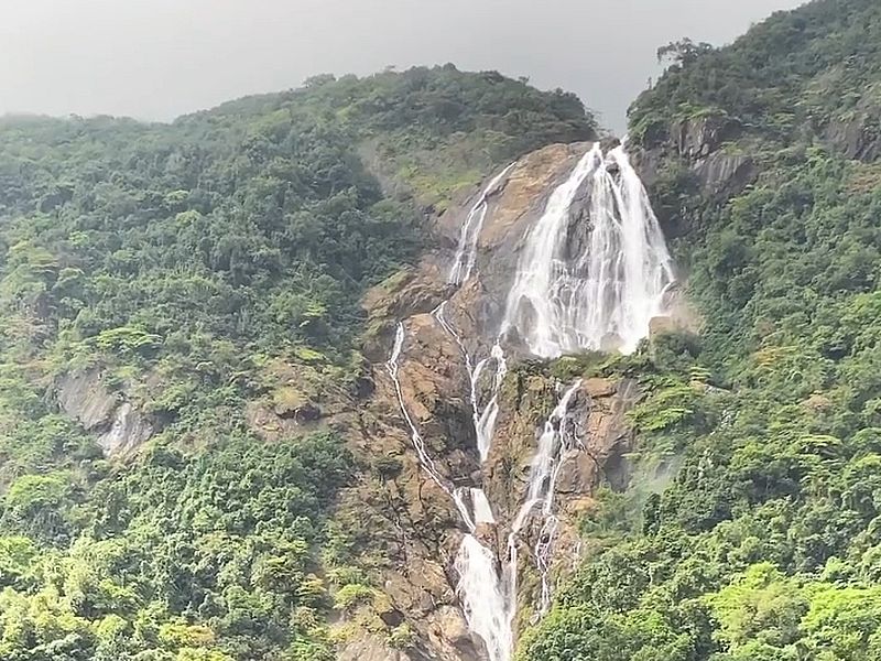 водопад Дудхсагар