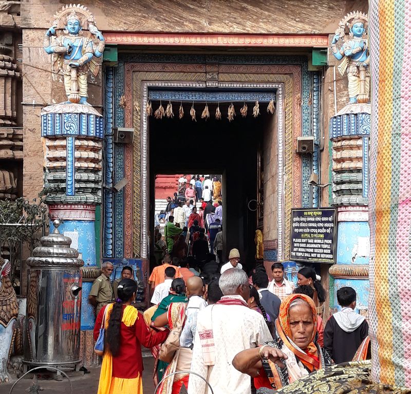 вход в храм джаганнатхи
