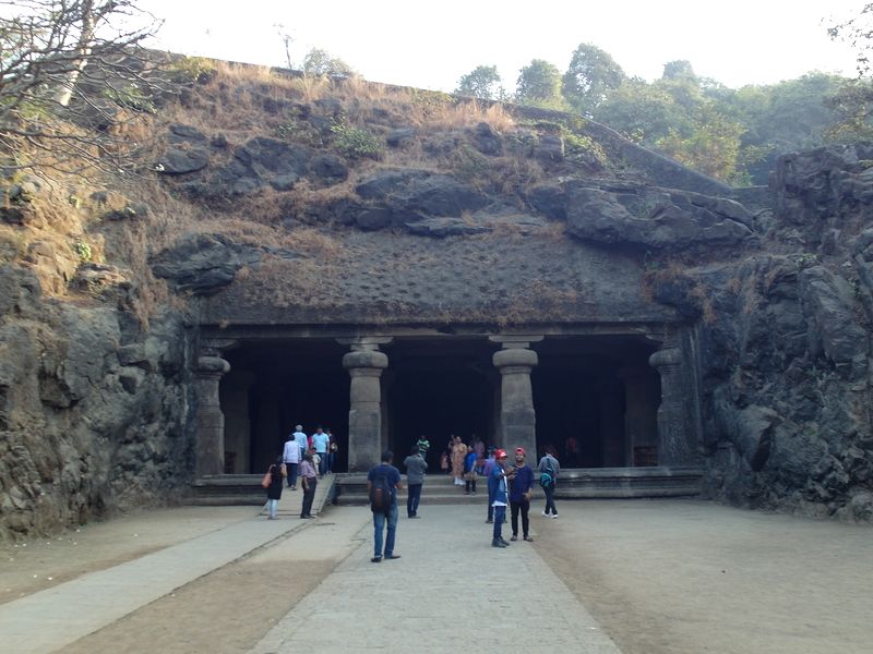 Пещеры в Мумбаи
