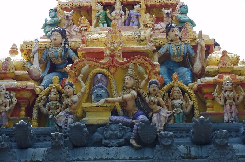 Храм Шивы Нагулешварам в Кирималаи (Шри-Ланка)