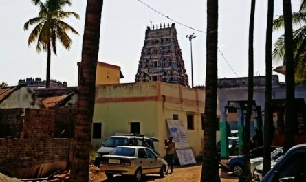 Храм Мариамман в Самаяпураме